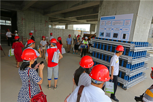 艱難困苦 玉汝于成--中國城投集團第四工程局發展紀實